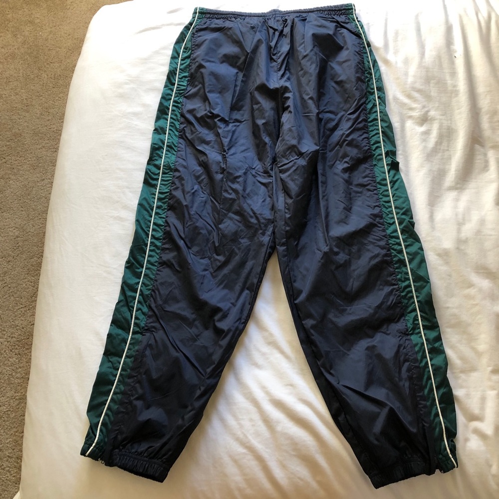 100% Nylon Vintage Track Pants size/L